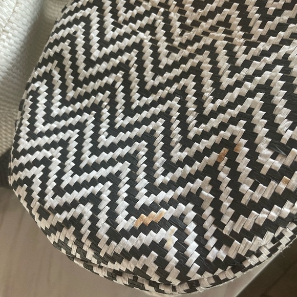 SET OF 3 SMALL BLACK AND WHITE STORAGE BASKETS - Picture 13 of 13